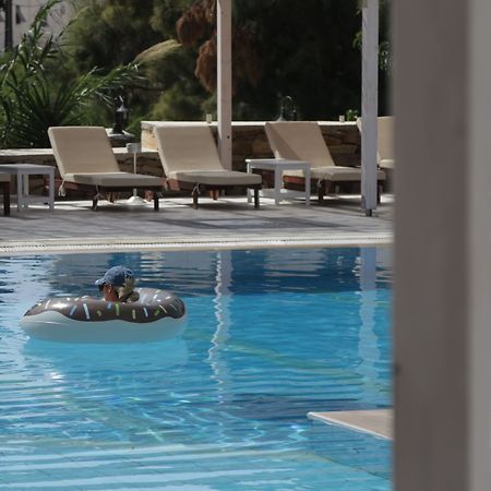Armadoros Hotel / Ios Backpackers Екстериор снимка